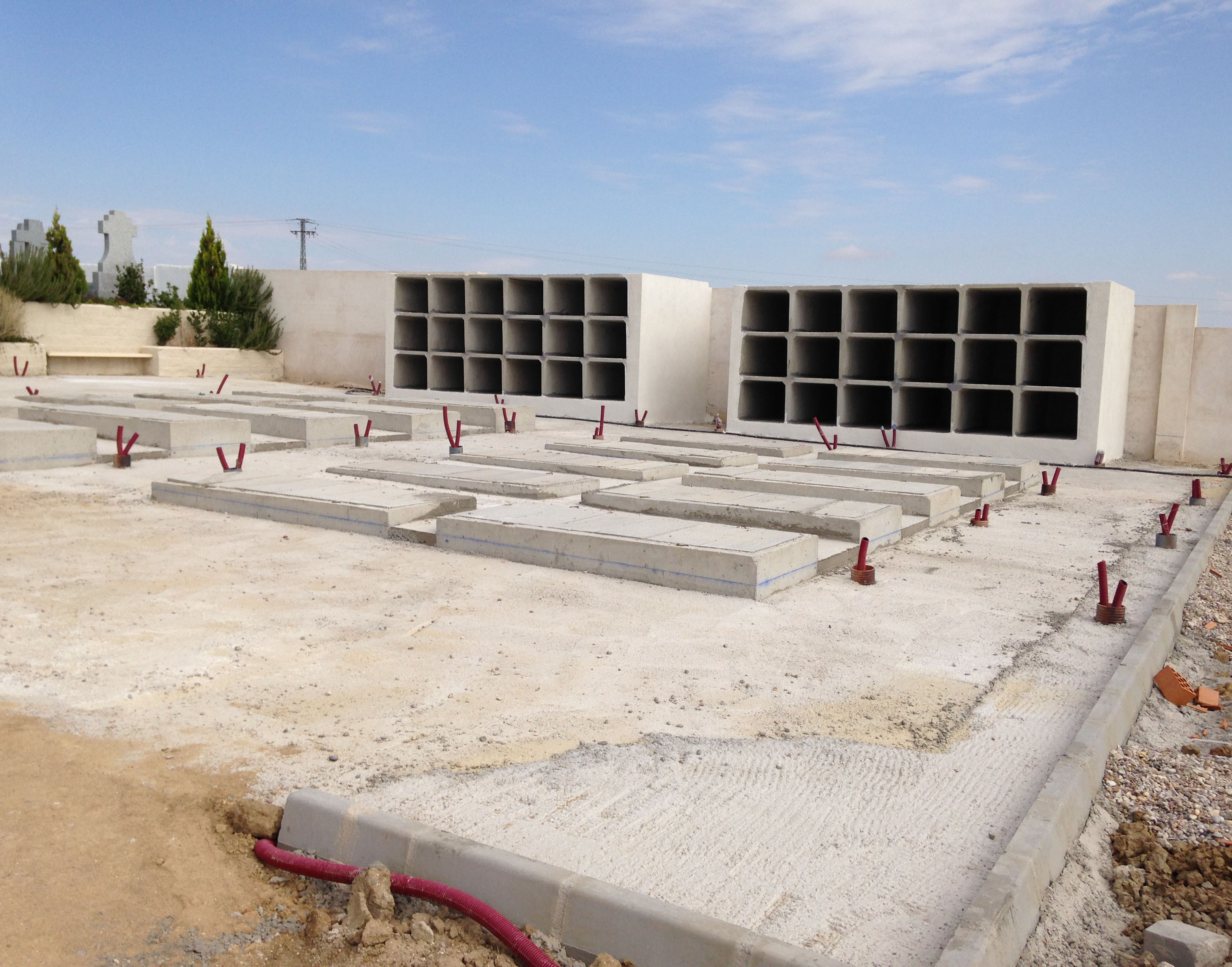 ampliacion-cementerio-cedillo-del-condado-2015